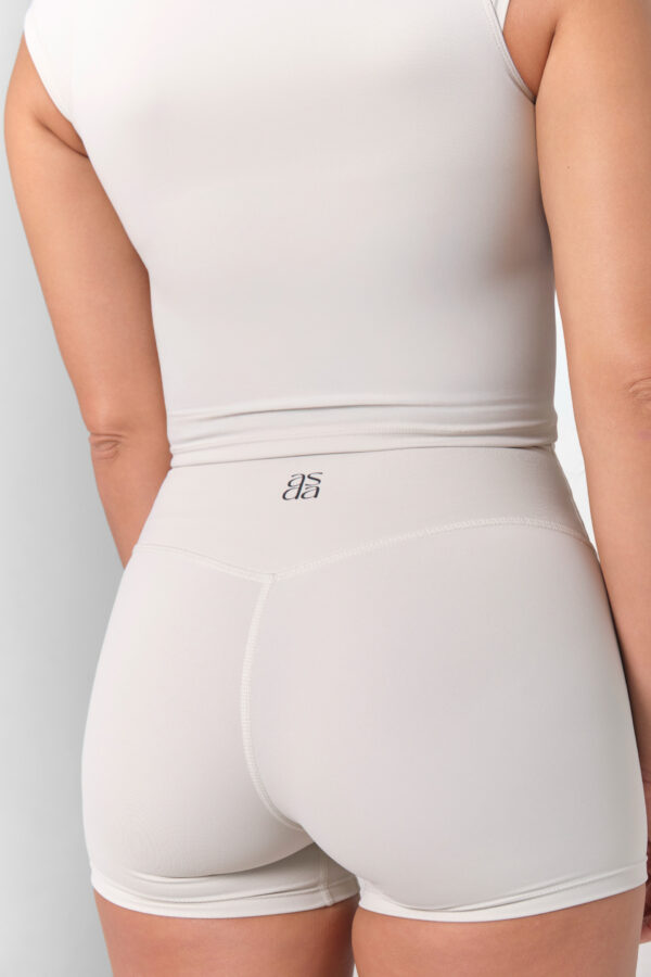 Everyday Short - Blanco Hueso - Image 3