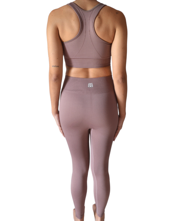 Basic Set - Top - Image 3