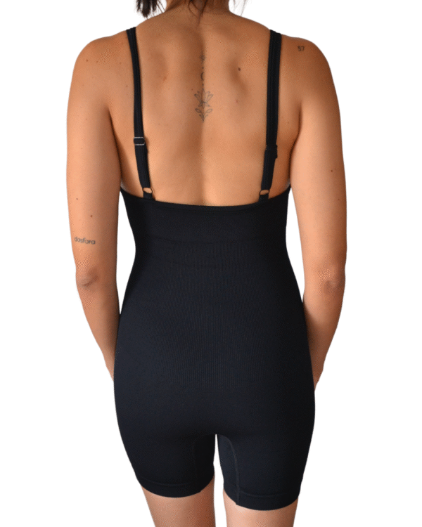 Onesie "V" - Image 5